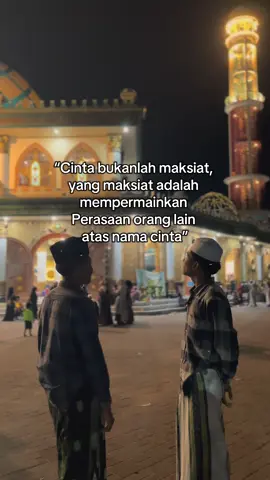 Benarkan?? #indiansong #bollywood #berandaa #fypage #katakata 