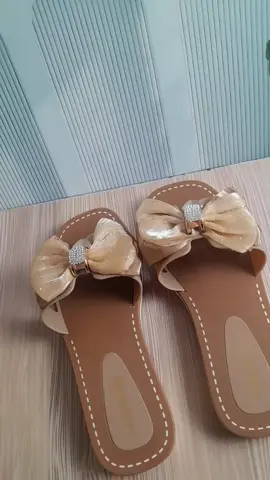 #sandalgemeshargamurah #sandalsloplentur #sandalmurah #promoguncang1010 #fyp 