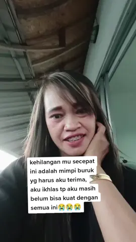 love you mom..aku berusaha tersenyum melewati semua..#CapCut #taiwan24jam🇹🇼 #百變媽媽 