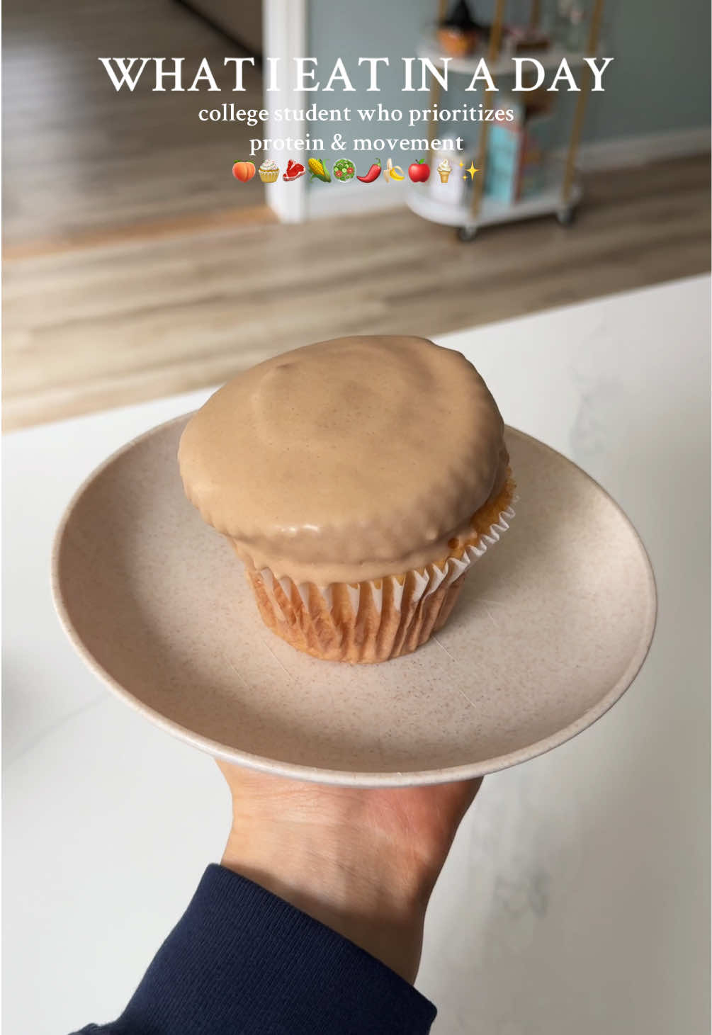 BOTD day 29: cinna burst 🧁✨ clearly still obsessed with cinna burst buffins #whatieatinaday #highprotein #hummusfit #buffinmuffin #ghostenergy 