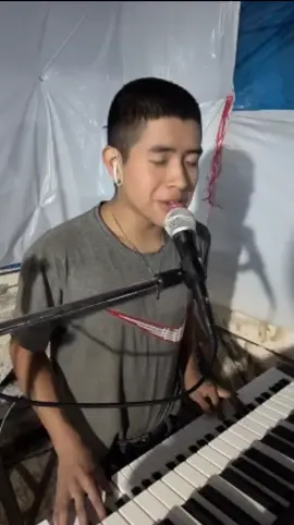 Vamos a orar juntos Un nuevo día es una bendición para nosotros Dios te llama#musicacristianatiktok #diosesamorantetodo🙏🙏🙇‍♂️ 