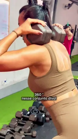 Sim! Agora temos conjuntos fitness pensados para mulheres como você, que amam se sentir estilosas e confortáveis no treino.  Nossas peças acompanham cada movimento, sem enrolar, sem marcar e com zero transparência. 💪 #gym #gymmotivation  #academia #academiasuperação #academiafitness    