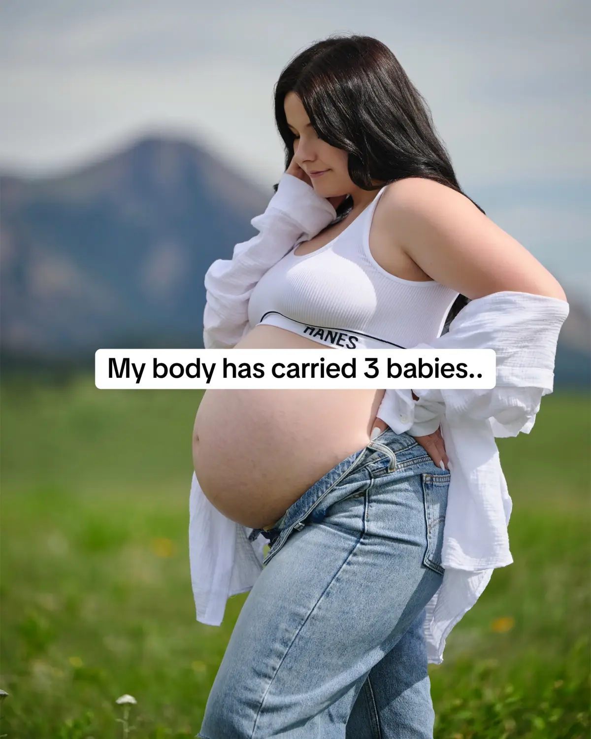 Bouncing back naturally is awesome, expecting everyone else too and the pressure that comes with it.. not awesome. But genuinely impressed with the mamas that BUILT themselves back up from a postpartum body that didn’t “bounce back”. We in this together ! #bouncingback #postpartumbody #toxicrelationship 