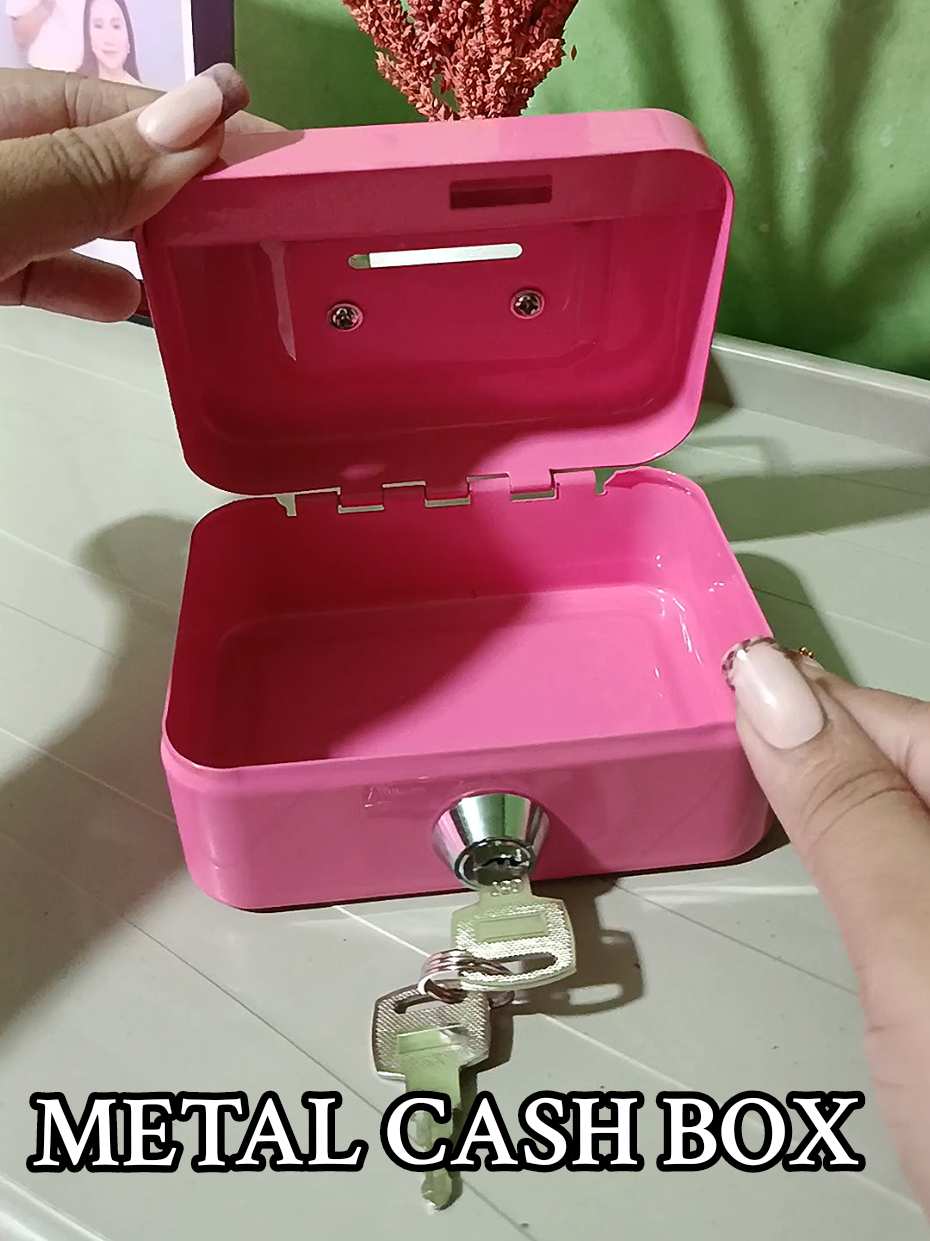 Get this mini metal cash box with lock key for only 100 pesos! Secured ang money mo dito! #metalcashbox #cashbox #minicashbox #fyp 