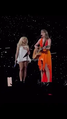 my taybrina heart can’t handle their cutesy similar outfits 😍✨🫶🏻🐾 || as always comment for clip credit/removal || @Sabrina Carpenter @Team Sabrina @Taylor Swift @Taylor Nation ||#fyp #taylorswift #sabrinacarpenter #taybrina #taylorswiftandsabrinacarpenter 