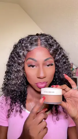 Iconic blurring powder that keeps makeup fresh all day – soft, natural, and talc-free. #LauraMercier #MakeupHack #SettingPowder #BeautyTok #FlawlessFinish 