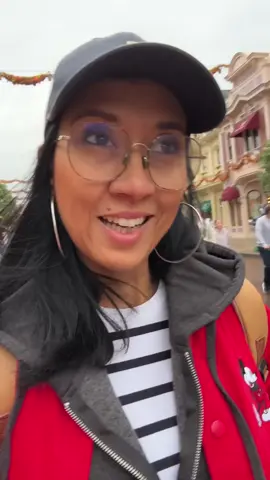 Quelles attractions sont ouvertes dès 8h30 à Disney ? Version Parc Disneyland ! Et franchement j’étais super étonnée 😦  @Disneyland Paris ✨ @Disney Parks #disneylandparis #disneycreator #disney 