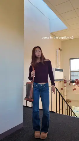 basic fits i throw on at 5 in the morn for school @edikted sweater (DAZZ10 for $ off) @luckybrand jeans @bearpawshoes boots @celine bag  @bose headphones sweater thrifted @vanillastarjeans skirt @justfabonline boots @risen_jeans jeans @newbalance sneakers sweater thrifted bag gifted  + fridays in scrubs for lab :) #neu #fitcheck #boston #collegestudent #OOTD         