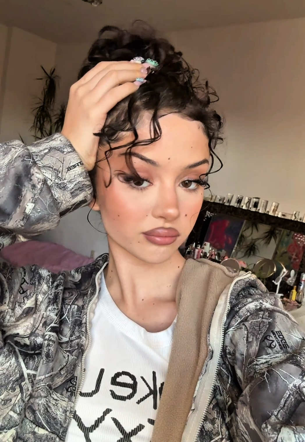 werde grad iwie wieder wahnsinnig beim schneiden com video 😍😍😍 #woistlena #vienna #fernbeziehung #longdistancerelationship #lovergirlera 