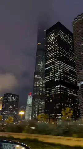 Book Your Stay In TikTok Location Tag Above! 😍❤️🇺🇲 #tiktokgostay  #estadosunidos #foryou #chicago #newyork  Chicago, travel Chicago, winter road trip in Chicago, scenic city winter drive, snow drive, Trump International Hotel & Tower Chicago, London House Chicago
