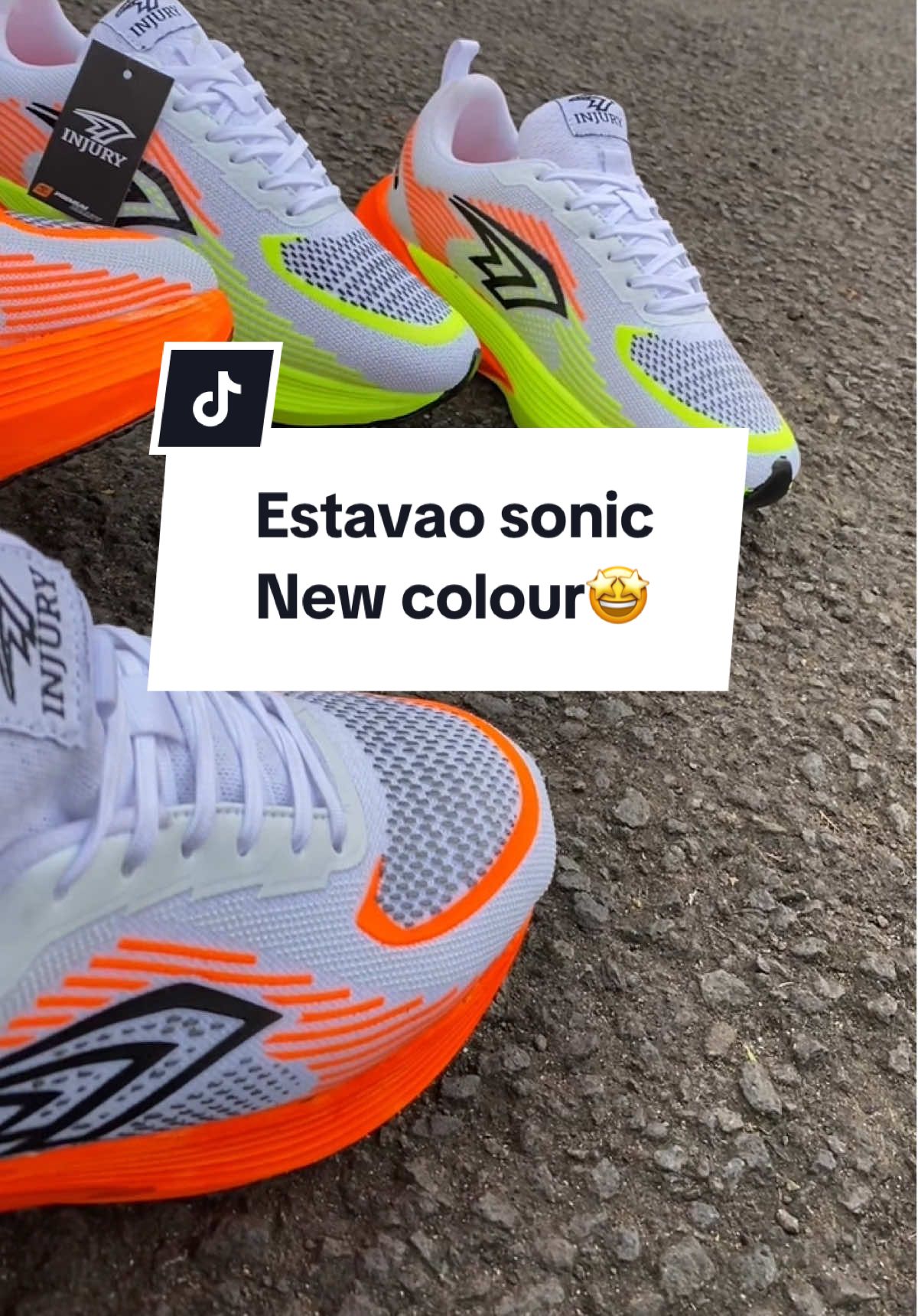 New product!!!!!! Kali ini injury ngeluarin warna terbarunya lagi nih ,di injury estavao sonic,ada warna white orange & white orange stabilo😱,varian warna cerah yg pastinya bakal bikin kalian jadi pusat perhatian dah dijamin!!!!!!! Gasken cekout skrng yuk 🛍️👇