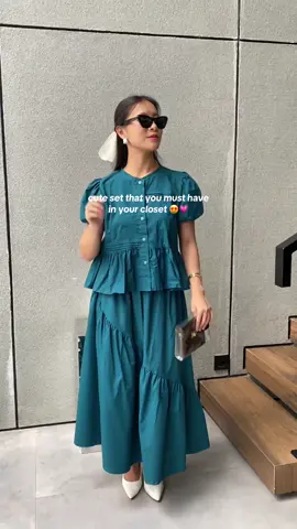 cute set in turquoise color?! 😍 #brandlokal #OOTD #outfitideas #oneset #minimalistoutfits 