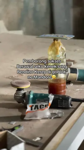 Nek aku seh di goblok”no mboh sukses e kapan🤣#xybca #jepara #anakrantau #interiordesign #fyp 