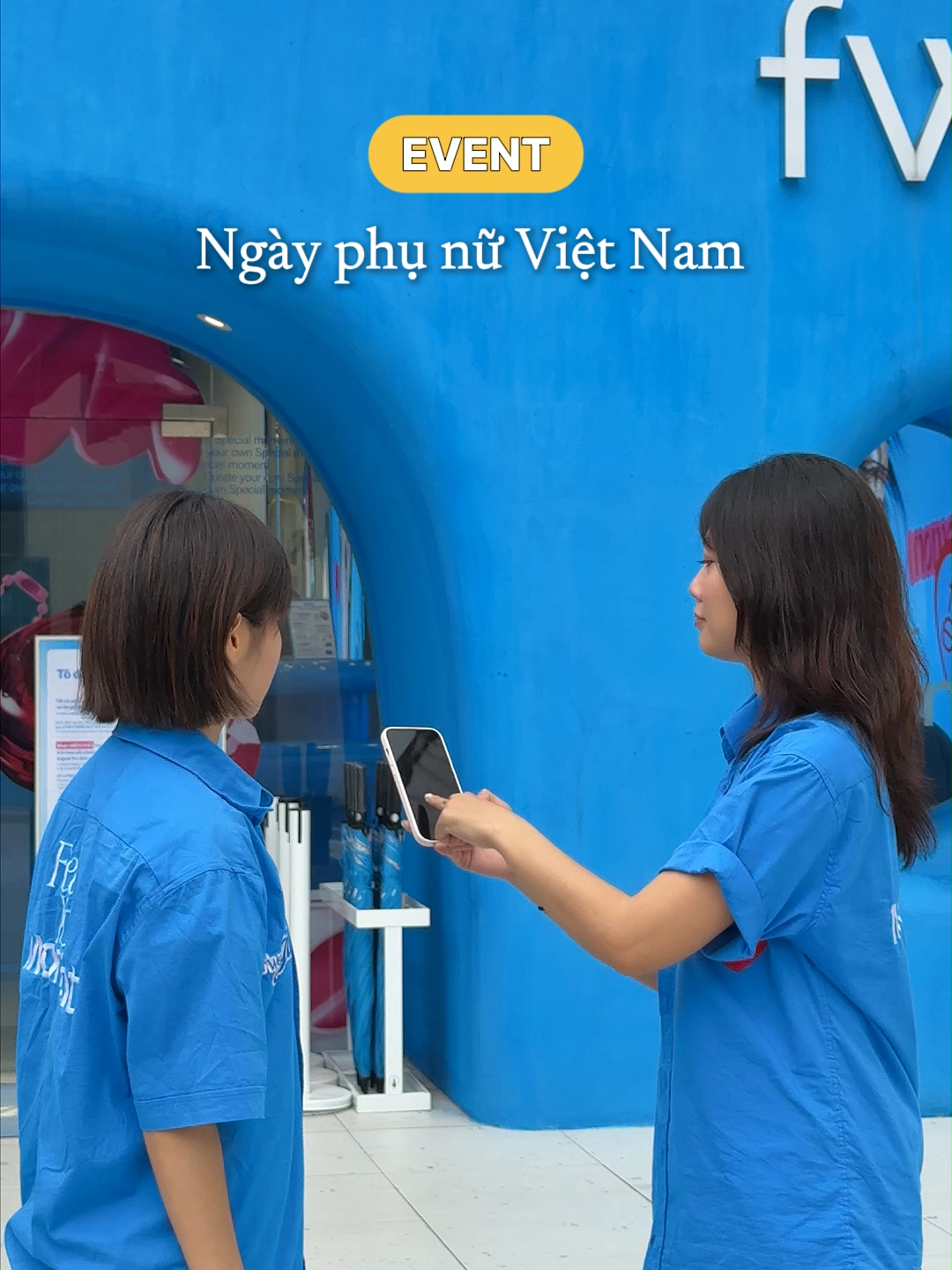 #Event ngày Phụ Nữ VN 20/10 tại Agit Hồ Chí Minh 💌 📢 Từ 10/10 đến 20/10, trong vòng 10 ngày 🎁Tặng full set quà giới hạn tại VN  👉 Bao gồm keyring refill 3 lần 🛒Rose Obsession full 18 màu giảm 35% 💐 Khi mua 2 son trở lên sẽ được đóng gói vào phần quà cực xinh cùng bông hồng xà phòng    Lưu ý : số lượng quà tặng và gift box có giới hạn chương trình sẽ kết thúc khi hết quà  #fwee #fweevn #fweemakeupvn #fweerosetint