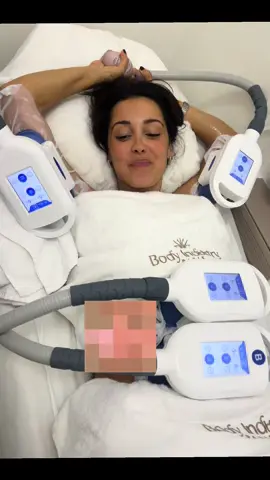 @Body Industry ❄️ la séance a seulement 50€ au lieu de 120€ ! Je vous ai mis en lien dans ma bio pour prendre rdv #cryolipolise #cryotherapie #graisse #bodyindustrie #beaute COLLAB 