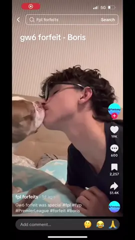 Going too far lads 🧍‍♂️ #fpl #football #refmike 