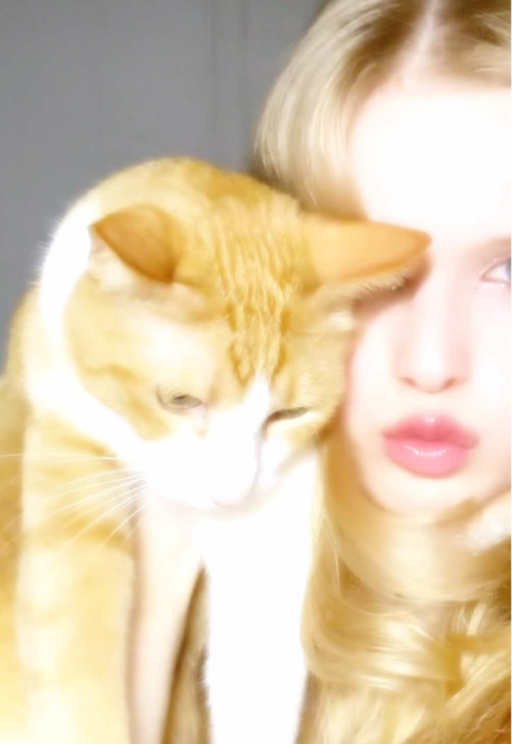 Doll makeup >>> #dollmakeup #douyinmakeup #glittermakeup #wonyoungism #glittereye 