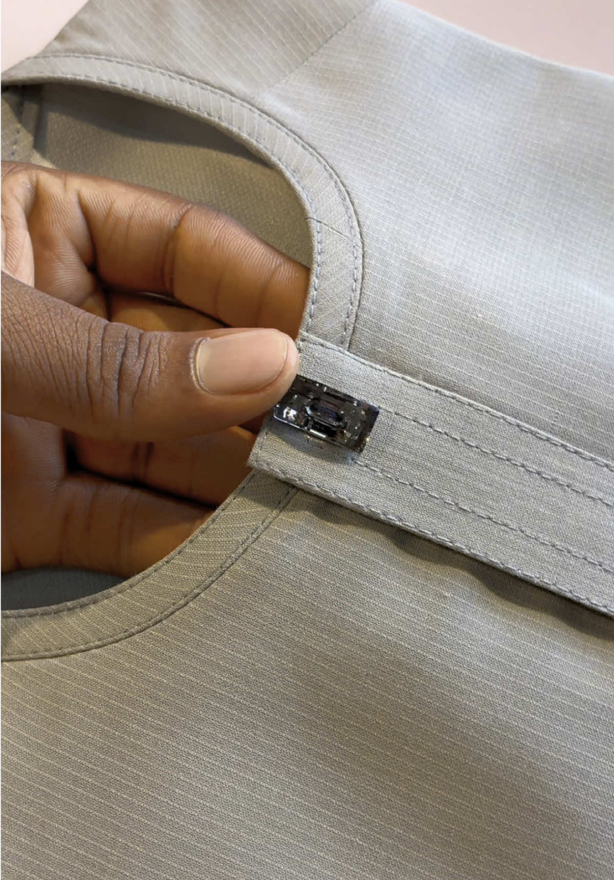 These Buttons Speak it 🪡💎 We do worldwide delivery 📦🚚✈️☎️ +234 08104681771 🇳🇬