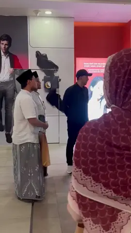 habib gaul banget 😎🤍 #habibbidinasegaf  #fyppppppppppppppppppppppp #azzahir 