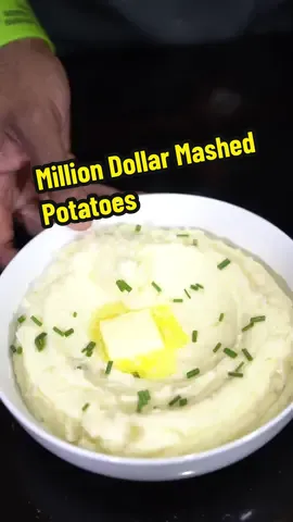 Million Dollar Mashed Potatoes 🥔 😋. Yall know my favorite holiday is coming up and I have to get yall right! Ditch that box stuff and let’s make the real deal. #thanksgiving #mashedpotatoes #holidayrecipes 