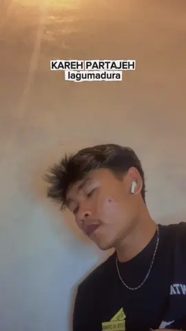 Talkah pole madd😭 #karehparcajeh#lagumaduraviral #lagumadurasedih #madurapride🔥 #fypシ゚ nyo’on edhih kak🙏🏽@𝙁𝙞𝙠𝙮_𝙙𝙚𝙣𝙠𝙖𝙪 