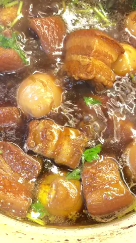 พะโล้หมูสามชั่น😊