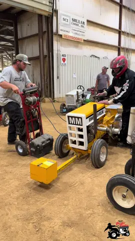#tractorpulling #gardentractor 