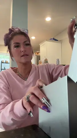 Oh this cologne smells good #cologne #cologneoftheday #mens #men #smellgoodfeelgood 