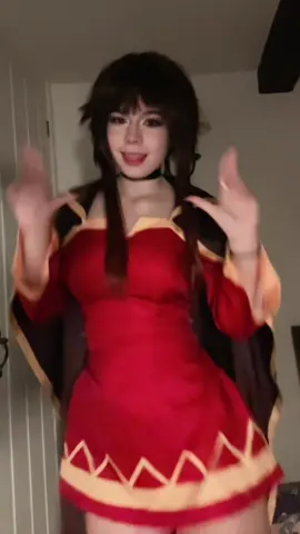 something…explosion…something #megumin #megumincosplay #konosuba #zennilis #fyp 