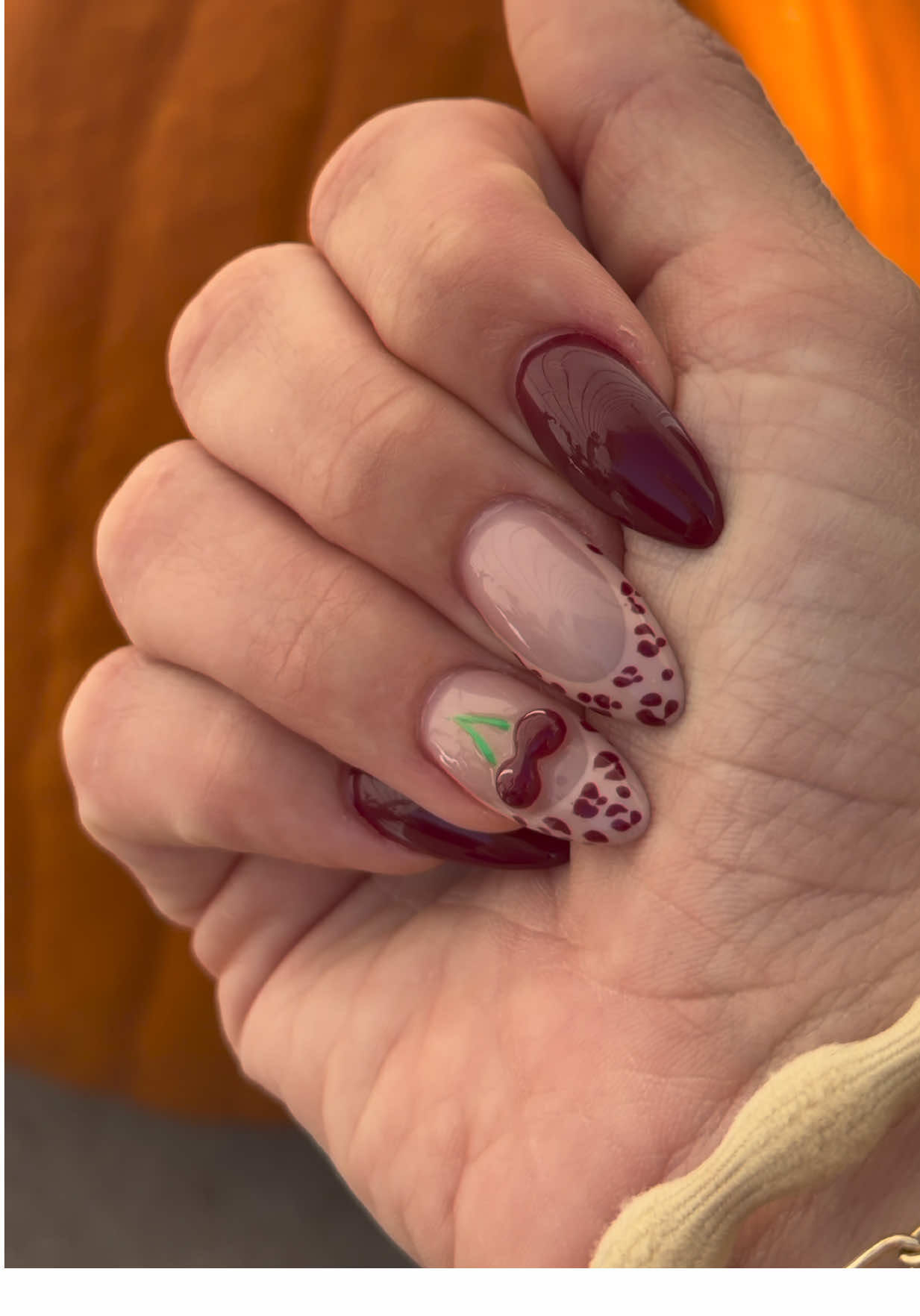 The best @Rossys Nail Bar #fallnails #fallnail #nailinspo #nails 