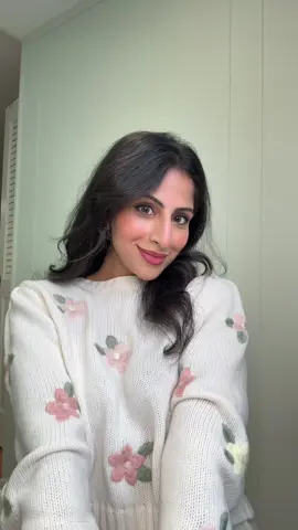 Okay i lovee makeup transitions!!!  Pro tip- Let your concealer marinate for 5 minutes before blending ✨#makeuptransition #makeup #makeuptutorial #grwm #sebrina 