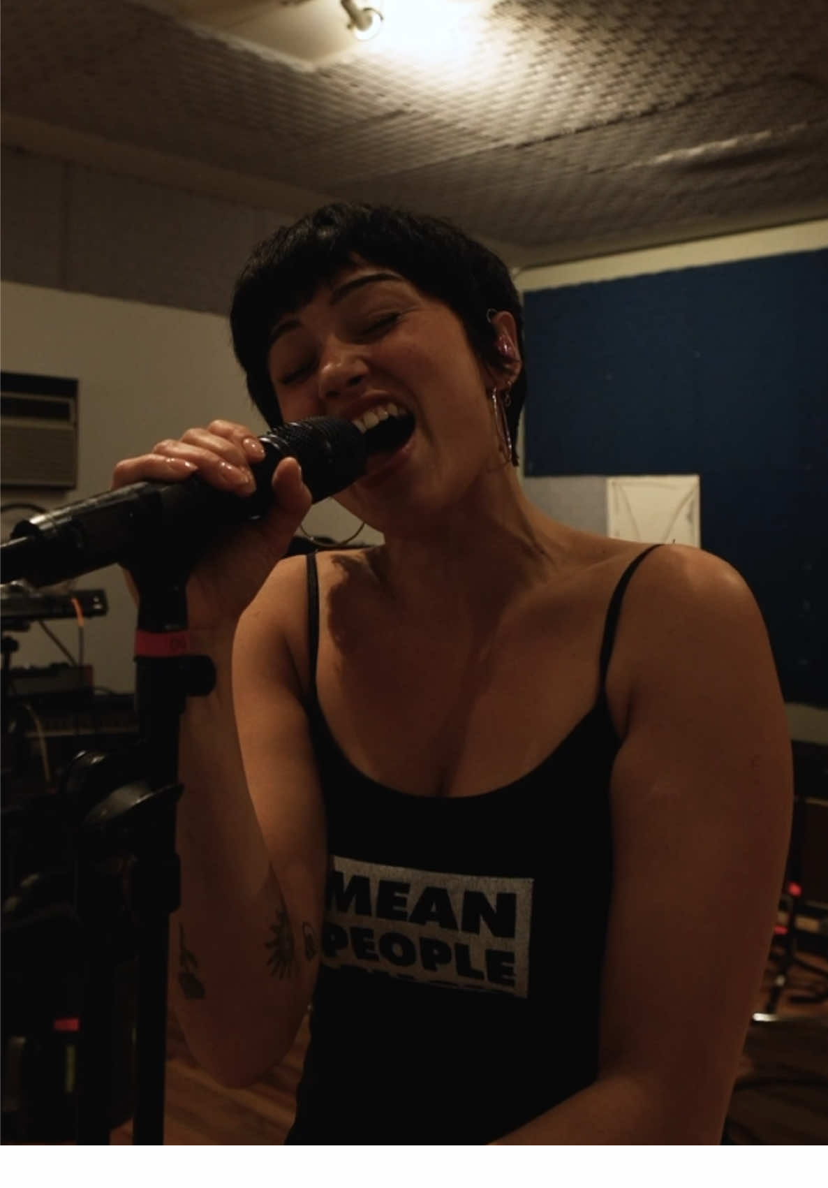rehearsals for tour are underway!! anyone have any requests?? #daisygrenade #rocktober #bandpractice #touringband #femalefronted 