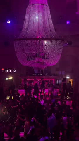 the best latin/spanish party in milano🔥🐆 #spanish #milano #gattopardo #clubbing #latina 