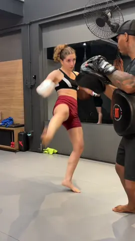 de ontem #muaythai #muaythaitraining #artesmarciais #luta 