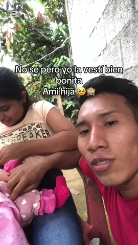 La vestí bien bonita 🥹❤️no me digan que no si no lloro 😢 #amor #familia #bebe #posparto #parejas 