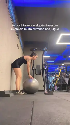 cada dia um desafio da pose diferente #gymrats🐀💪 #desafiodapose #GymTok #ratsoftiktok #fypageシ 