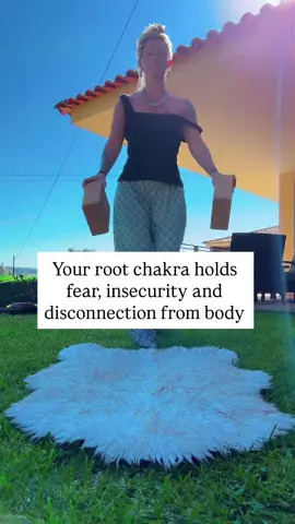 🌀 ROOT CHAKRA MINI 🌀 These are variations of kundalini asana that work beautifully for grounding and balance in the root. 1. Crow pose- bring arms out in front of chest with the hands interlaced in Venus lock, start standing feet hip width, toes forward or slightly angled out, squat slow all the way down with the heels flat. You can always use a prop or a chair to practice squatting (hold with long breath 1min) 2. Dynamic Life nerve- legs stretched out in-front on the floor, hold what you can thighs, shins or big toe grip. Inhale lift up, exhale bend elbows fold (up down for 1min) 3. Body drops- get some books or blocks or hands in fists of flat by the sides of the hips, in a cross legged position or straight legs, lift the body off the floor or a chair and drop down (1min) Lie flat on the back in the earth after and let the grass say “you’re safe here matey” Share with a friend who wants to ground their ass 🍑 . . #kundaliniyoga #rootchakra #chakra #chakras #rootchakrahealing #grounding #kundalinienergy #chakrabalancing #energywork #yoga #yogatools