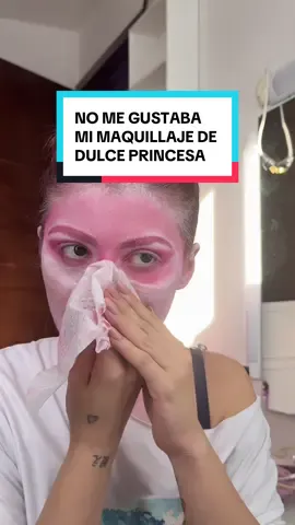 Todos podemos equivocarnos, lo importante está en no tener miedo en empezar de cero para conseguir un mejor resultado🥰 ¿qué les pareció este maquillaje? #tutorial #horadeaventura #cosplayhalloween #marcelinethevampirequeen #princessbubblegum 