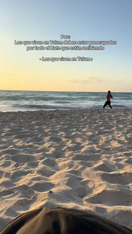 Cada uno en su mundo, sin molestar a nadie 🫶🏼 #tulum #fyp #viral #playa #mexico🇲🇽 