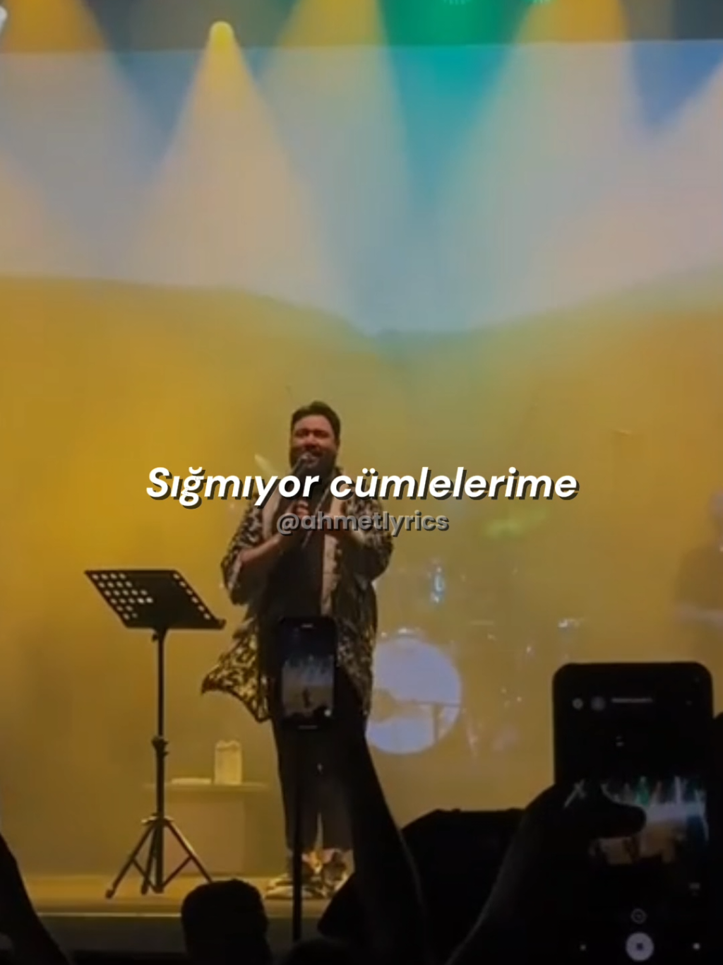 Al,al şu aşkını benden...