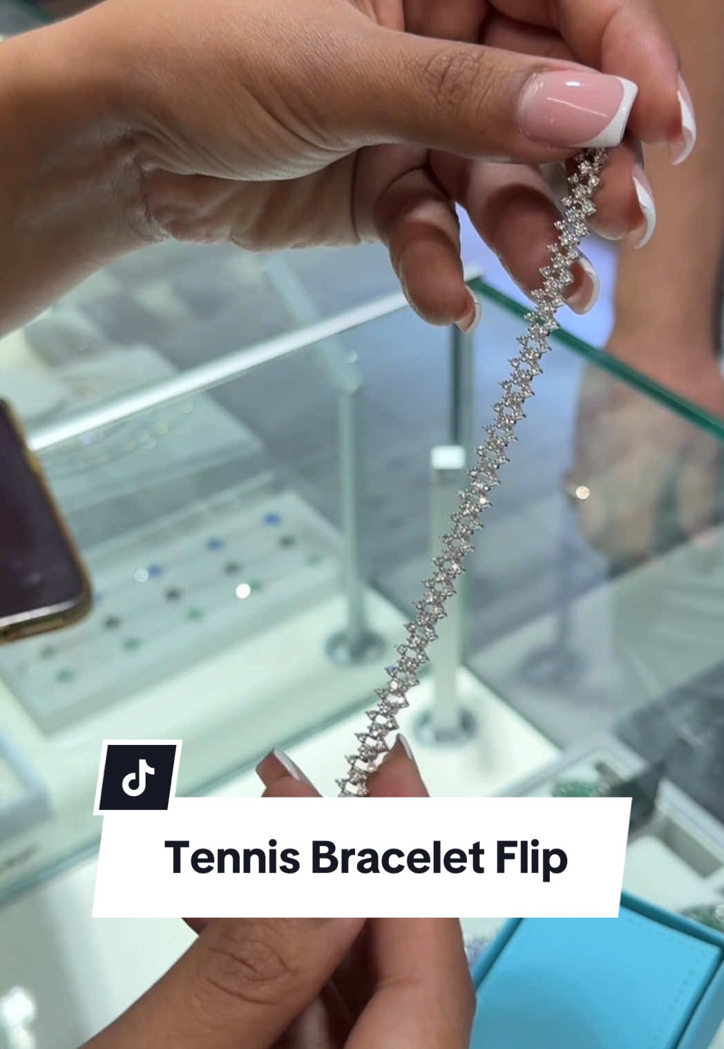 I’ve NEVER seen a tennis bracelet like this 😍@ #jewelry #diamonds #luxury 