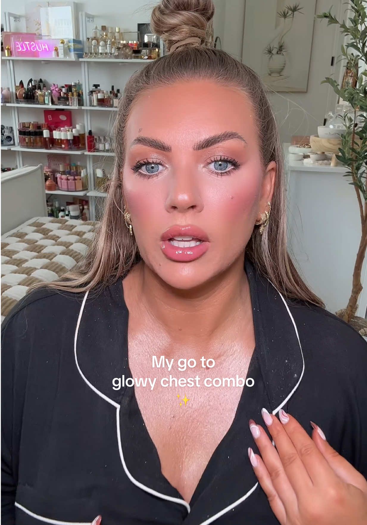 My go to glowy chest combo!! ✨