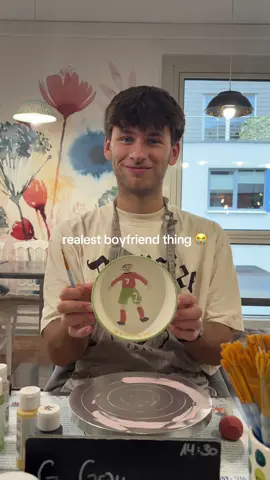 aber warum is er so süss 🥺@Finn #fyp #keramikbemalen #dateidea #ronaldo 