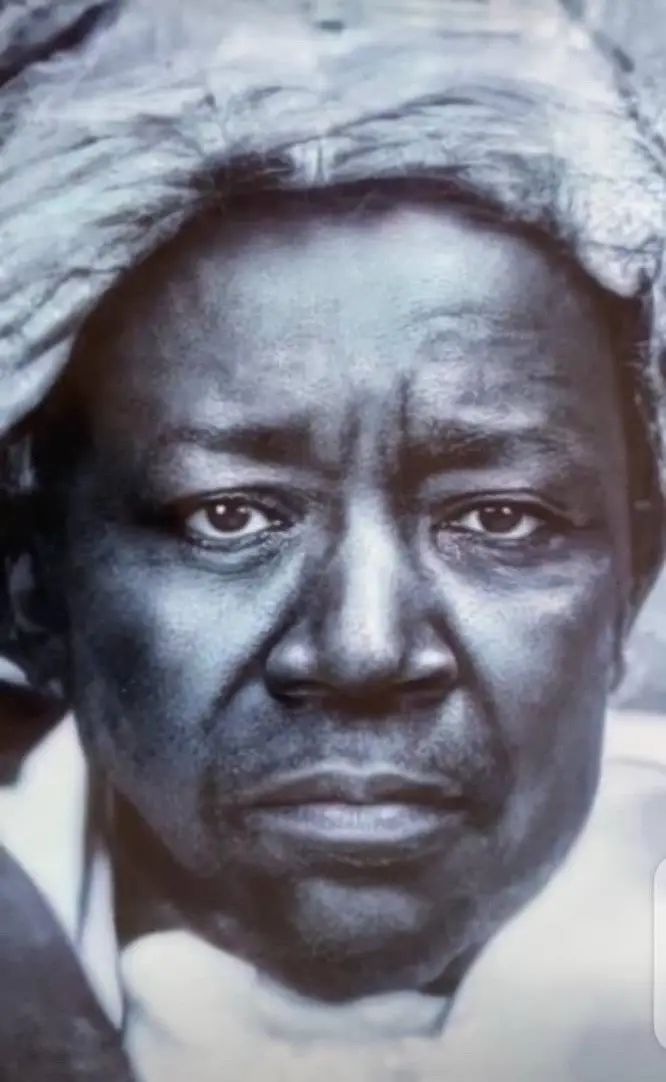 serigne fallou mbacké #serignefallou #serignetouba #mouride_sadikh_officiell #touba #pourtoi 