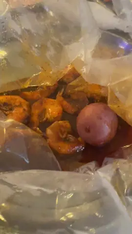 @Northfw <2 he was looking all in my bag about my potato tf