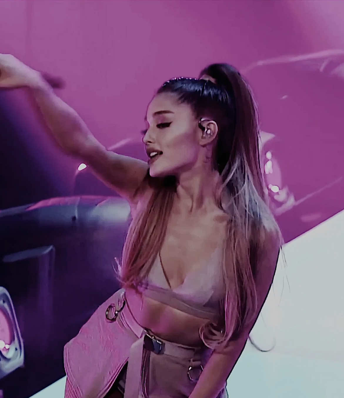 #ARIANAGRANDE :: desce um pouquinho aí ariana 😏 | OBRIGADA POR 1,6 M DE CURTIDAS ❤️‍🩹 | scp sceneagb buterascp dnk.scp | ac _clara.mp3 #foryoupage #foryou #viral #arianagrande @arianagrande 