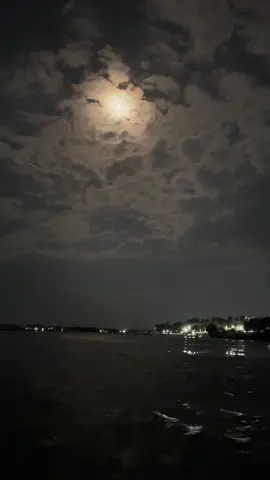 #fppppppppppppppppppp #moreviews #river #nature #moonknight 