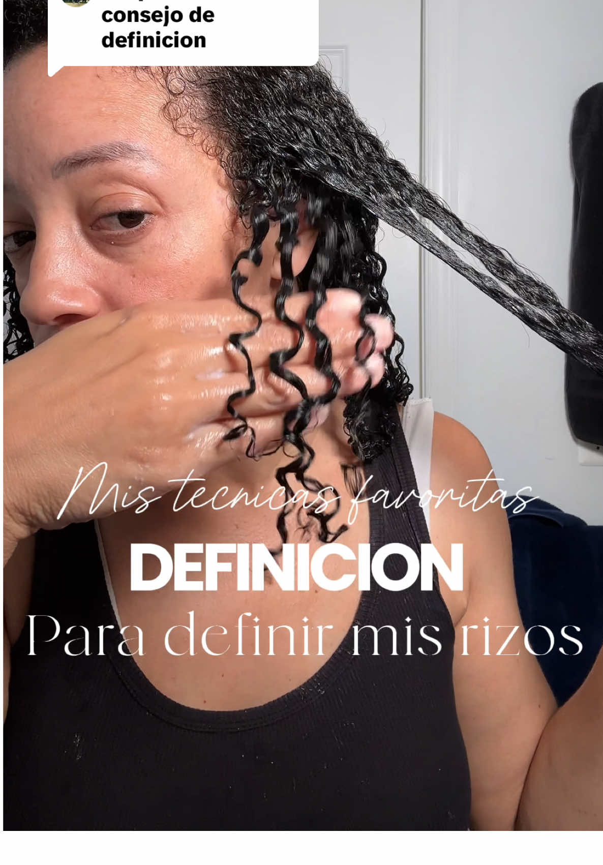 Respuesta a @️ mis técnicas favoritas para definir mis rizos Cepillo es de @BounceCurl  #definicionderizos #rizosdefinidos #tecnicasdedefinicionderizos #cratorsearchinsight #curlsroutine 
