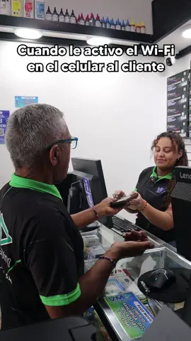 Es que está chiquito, no sabe 🥺🤧 Siempre estamos para ayudar, te esperamos en la Av Sendrea frente a la casona universitaria, tenemos todo lo que necesitas en papelería y tecnología 📱🔥 #paratiiiiiiiiiiiiiiiiiiiiiiiiiiiiiii #humor #humortiktok 