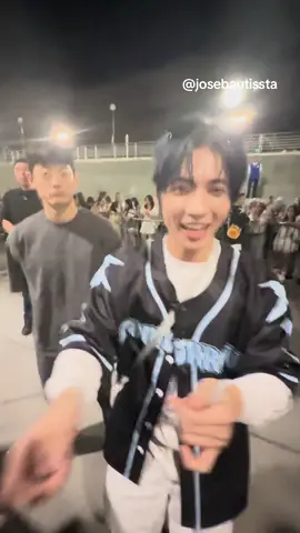 terrys a nerd for magic tricks 😫#txt #taehyun #txtinsanjose #fyp 